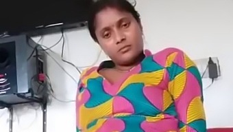 Indian Mature Housewife Gets Anal Penetration