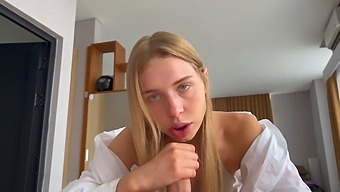 Petite Teen'S Pov Blowjob In Fantasy Porn