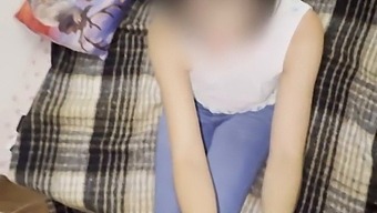 A Brunette Beauty'S First Homemade Porn Experience
