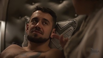 Missax Præsenterer Den Første Del Af "A Push From The Nest" Med Den Fantastiske Dee Williams. Se Med, Når Hun Hengiver Sig Til Et Varmt Blowjob Og Udforsker Tabubelagte Ønsker